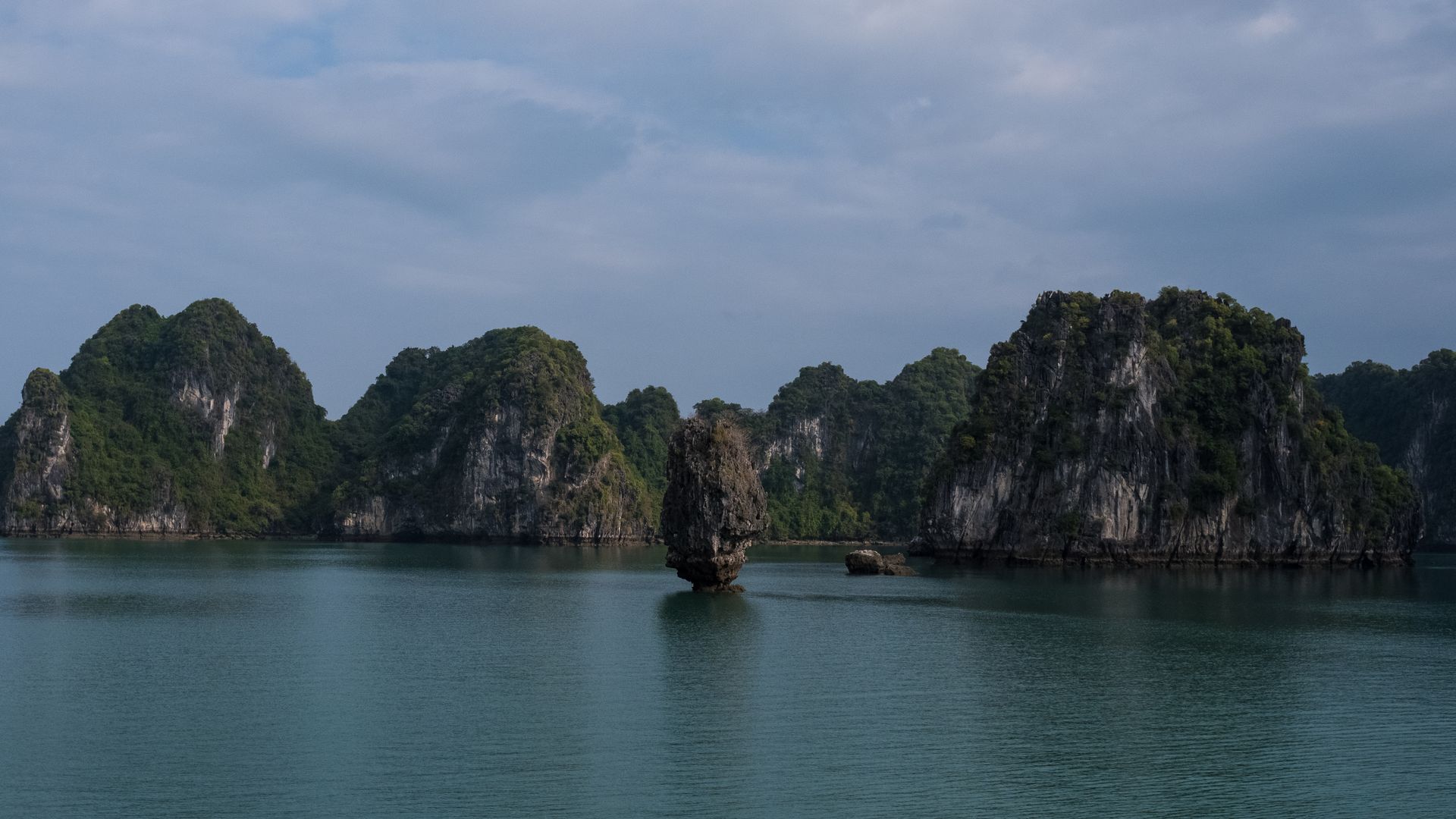 Vietnam for Indians: Interesting Facts, Cultural Tips, Food Guide, Scam Warnings, Emergency Contacts