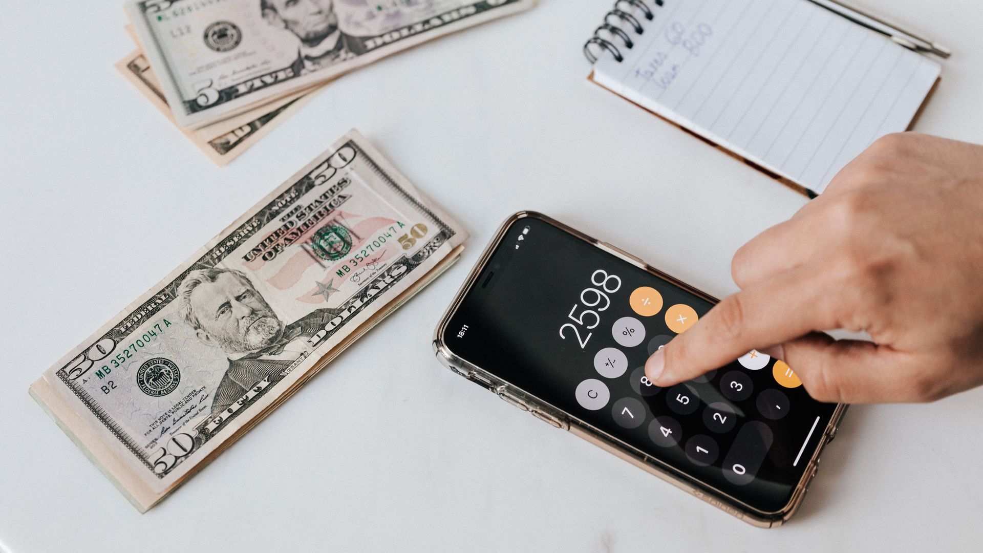 Tipping Culture Abroad: How Much to Tip in 20 Countries