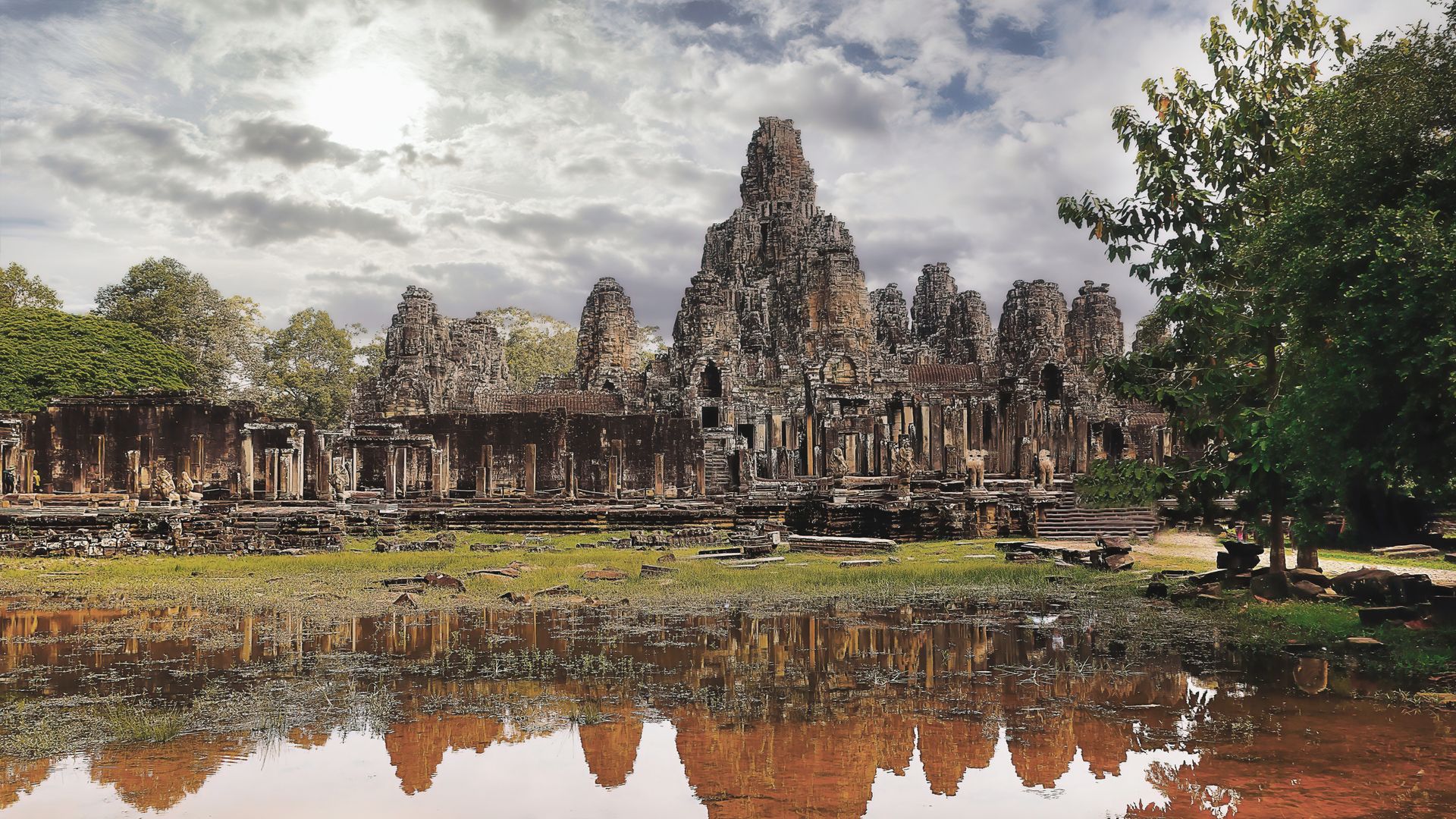 Cambodia for Indians: Interesting Facts, Cultural Tips, Food Guide, Scam Warnings, Emergency Contacts